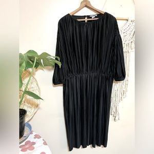 H&M Silky Black Midi Dress